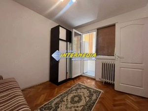 Apartament 2 camere 48 mp de vanzare in Centru mobilat - imagine 4