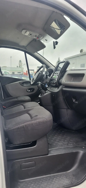 Renault Trafic  2018 Autoturism - imagine 9
