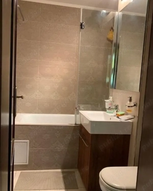 Dau in chirie apartament cu 2 camere cu centrala pe gaz