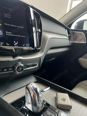 Volvo XC60 T8  Twin Engine - imagine 8