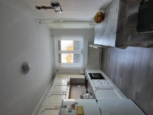 Vând apartament, 2 camere - imagine 3