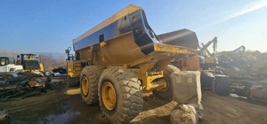 Dumper Caterpillar CAT 735 3 buc. - imagine 2