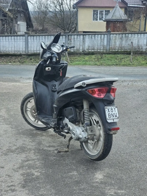 vand scuter malaguti si kymco agility - imagine 4