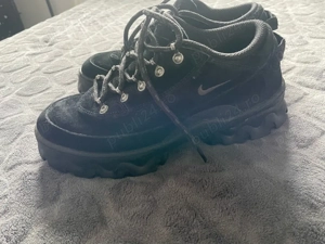 Bocanci Nike
