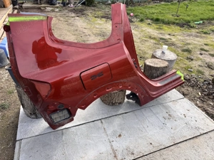 aripa dreapta spate haion/portbagaj usita/capac rezervor dacia jogger - imagine 9