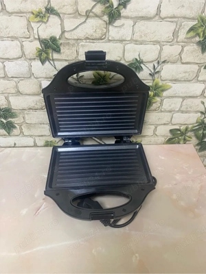 Sanwich machine - imagine 3