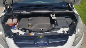 Ford Grand  C-max Titanium - imagine 9