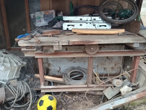 vând ccircular făcut din cadru de metal  - imagine 2