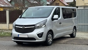 Opel Vivaro Extra-Lung 8+1-Locuri (Trafic)