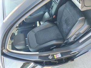 Volkswagen Passat highline, an 2019, motor 2.0 diesel, 150 cp. - imagine 9