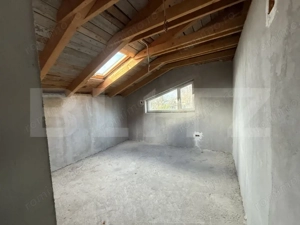 Proprietate 2 case, 223 mp, teren 1.676 mp, zona Lupeni - imagine 16