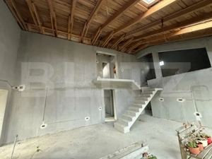 Proprietate 2 case, 223 mp, teren 1.676 mp, zona Lupeni - imagine 6