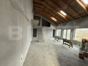 Proprietate 2 case, 223 mp, teren 1.676 mp, zona Lupeni - imagine 5