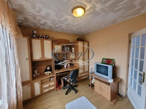 Proprietate versatila cu garaj si teren in Someseni - imagine 10