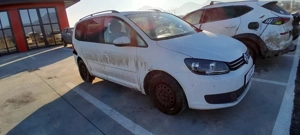 Dezmembram VW Touran 1.6 TDI CAYC cod cutie MFR - imagine 6
