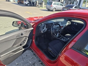 BMW Seria 1 an 2020 140hp - imagine 4