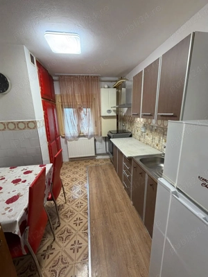 Apartament 3 camere zona Micalaca 300 - imagine 5