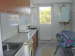  Tomis III  Apartament 2 camere decomandat langa MEGA IMAGE Vedere Bd Tomis Gaze - imagine 3