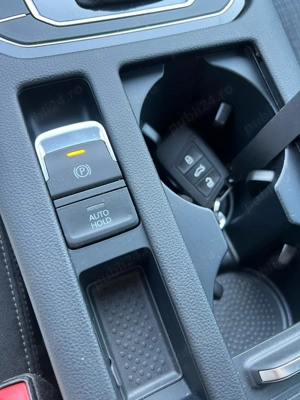 Vw Passat 2.0 Tdi Bussines - imagine 11