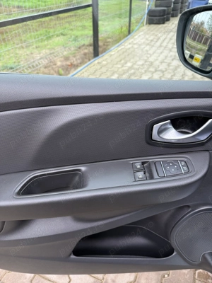 Renault Clio 2016 42.000 Km - imagine 9
