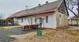 Casă primitoare cu 3 camere, teren generos și acces privat   Aradul Nou - imagine 18