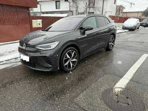 Volswagen ID 4 electric 4x4 GTX 300 cp, proprietar de noua - imagine 6