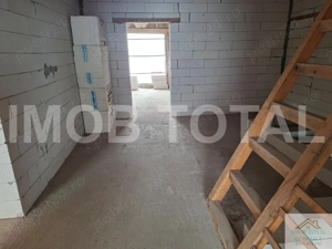 Casa P+1, la rosu, Bradu , 7 km de pitesti - imagine 10