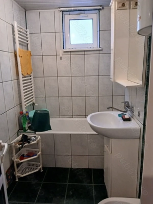 Închiriez apartament cu doua camere  - imagine 3