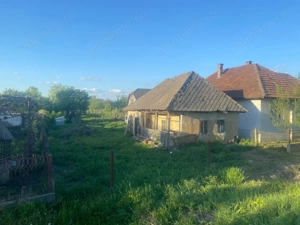 Casa si teren de vanzare 23 ari in Arduzel