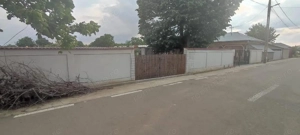 Casa 5 camere cu livada 2200 mp- Varasti