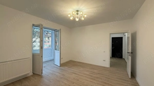 Apartament Astra Bloc Vilă Etaj 1 Liber Renovat Complet  - imagine 4