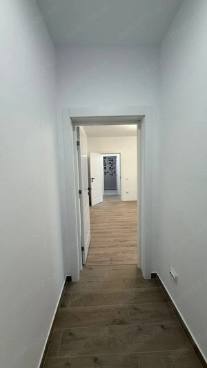 Apartament Astra Bloc Vilă Etaj 1 Liber Renovat Complet  - imagine 3