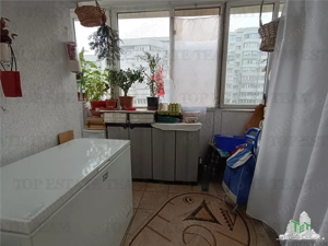 Vanzare apartament  3 camere Titulescu - imagine 5