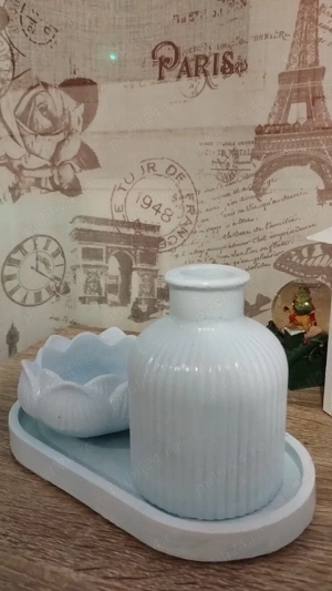 ornamente din ciment alb