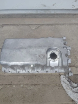 Baie de ulei motor - imagine 2