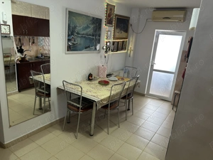 Vand apartament 2 camere - imagine 7