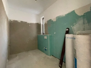 Duplex pe parter 4 camere - Mosnita Noua - imagine 10