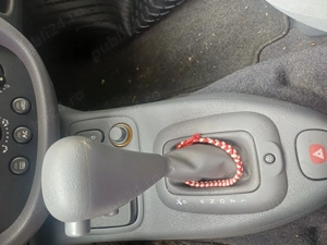 Renault clio - imagine 6