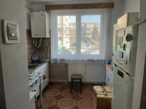 De vanzare apartament cu 2 camere str.soimilor - imagine 8