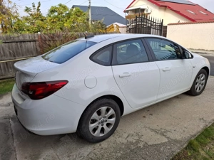 Opel Astra Sedan 2017 - imagine 3