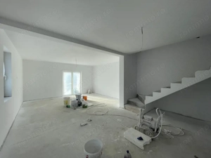 Duplex 4 camere - superpozitie Mosnita Noua