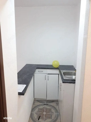 Închiriez garsonieră 