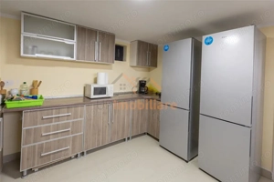 VILA DE INCHIRIAT | 11 CAMERE | 650 MP | ORADEA | BIHOR - imagine 15