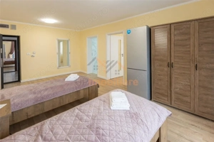 VILA DE INCHIRIAT | 11 CAMERE | 650 MP | ORADEA | BIHOR - imagine 2