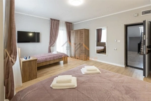 VILA DE INCHIRIAT | 11 CAMERE | 650 MP | ORADEA | BIHOR - imagine 5
