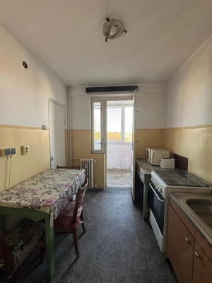 Apartament 3 camere zona Rogerius - imagine 2