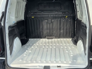 Peugeot New Partner - imagine 11