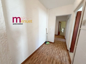 Apartament 3 camere,str.Pacii,etaj 1 - imagine 9
