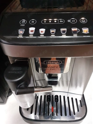 Espressor automat De Longhi Magnifica EVA   cu garanție extinsă până la 06.12.2028