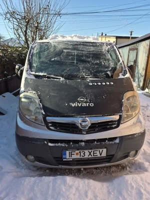 Vând Opel vivaro 